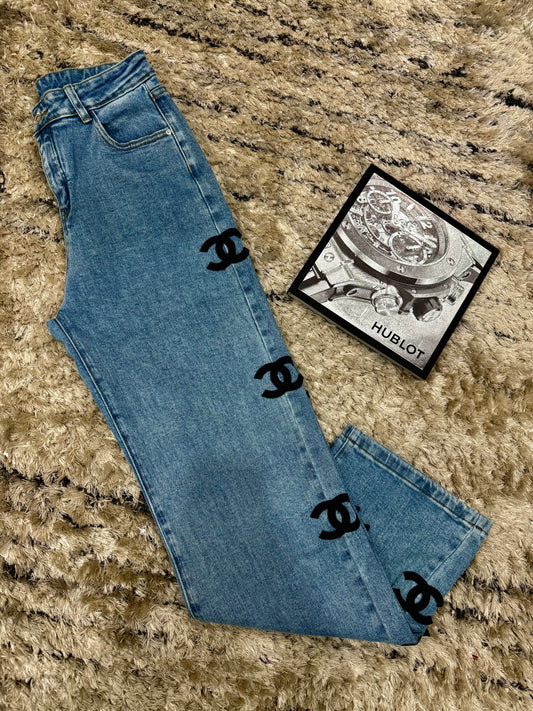 CC BLACK LOGO JEANS
